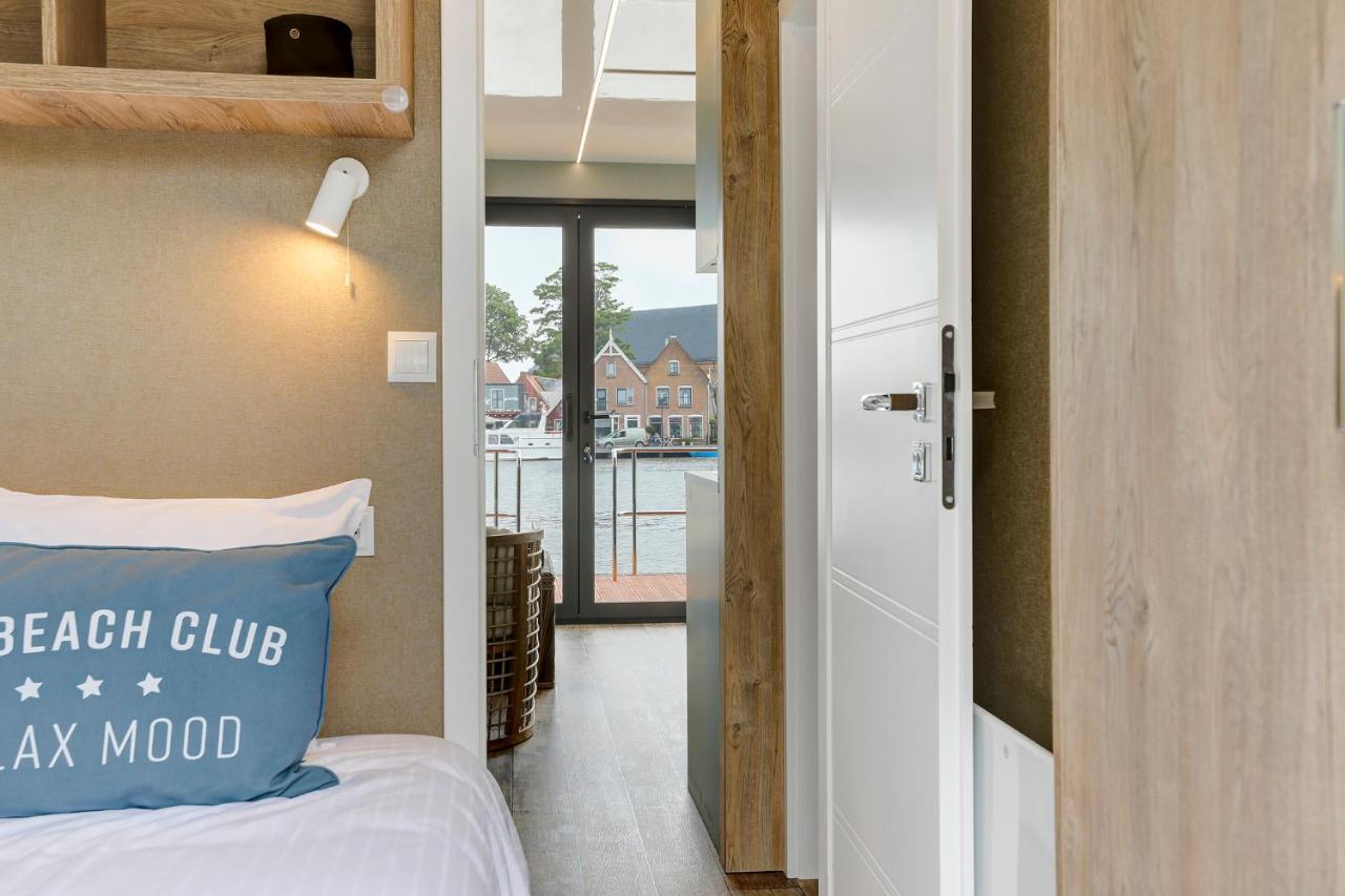 فندق Luxe Houseboat Skoft خراو المظهر الخارجي الصورة